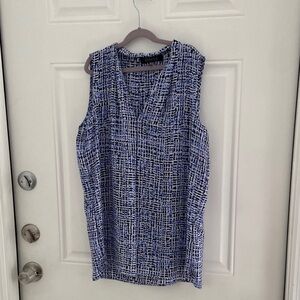 Kasper Blue and White Patterned Sleeveless Blouse